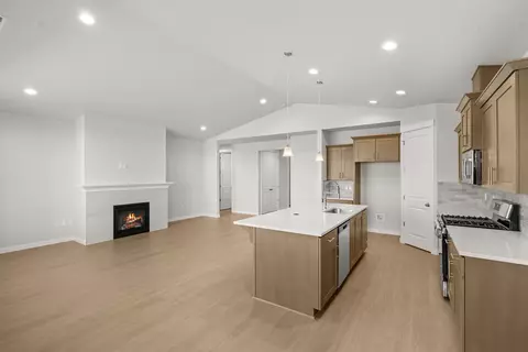 1285 Stonegate Dr #475, Eagle Point, OR 97524 photo 7