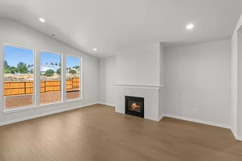 1285 Stonegate Dr #475, Eagle Point, OR 97524 photo 13