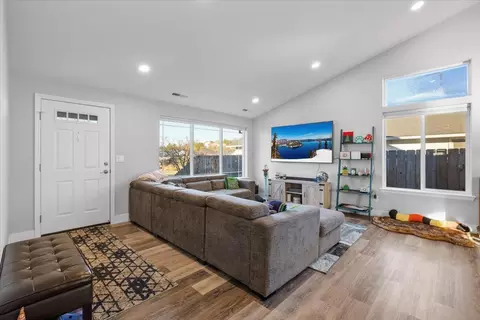 Other - 120 Samuel Ln, Phoenix, OR 97535 photo 2 of 7