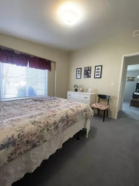 Bedroom - 115 N Willow St, Merrill, OR 97633 photo 4 of 5