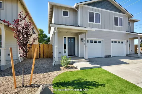 7442 Denman Ct, White City, OR 97503