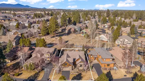 View/Area - 61956 Fall Creek Loop, Bend, OR 97702 photo 3 of 4