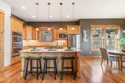Kitchen - 61956 Fall Creek Loop, Bend, OR 97702 photo 1 of 4