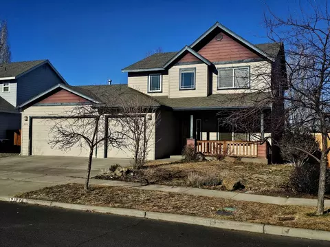 21274 Capella Pl, Bend, OR 97702
