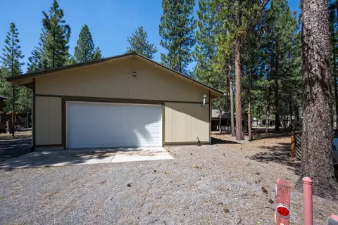52340 Red Currant, La Pine, OR 97739 photo 56