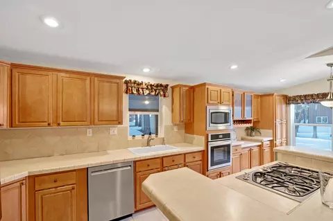 52340 Red Currant, La Pine, OR 97739 photo 27