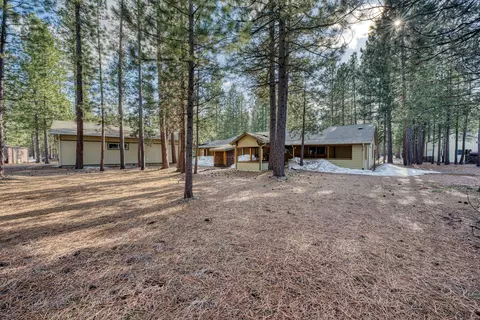 52340 Red Currant, La Pine, OR 97739 photo 4