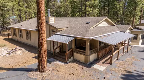 52340 Red Currant, La Pine, OR 97739 photo 2