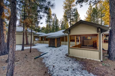 52340 Red Currant, La Pine, OR 97739 photo 9