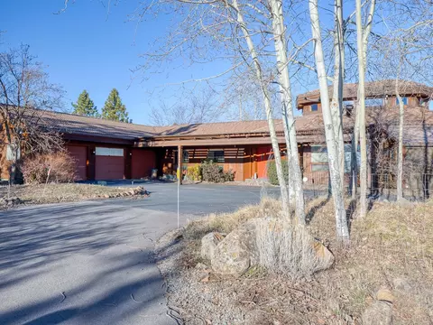 4885 Sunset Ridge Rd, Klamath Falls, OR 97601