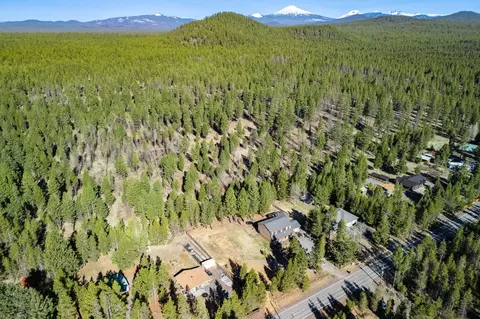 56219 Stellar Dr, Bend, OR 97707 photo 7
