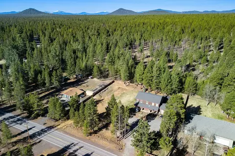 56219 Stellar Dr, Bend, OR 97707 photo 9