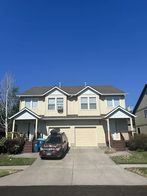 20855 Nova Loop, Bend, OR 97701