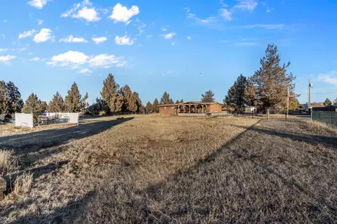 67030 Central Street St, Bend, OR 97703 photo 37
