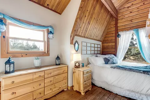 64650 Jan Dr, Bend, OR 97701 photo 22