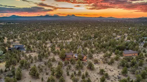 64650 Jan Dr, Bend, OR 97701 photo 42