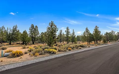 64650 Jan Dr, Bend, OR 97701 photo 34