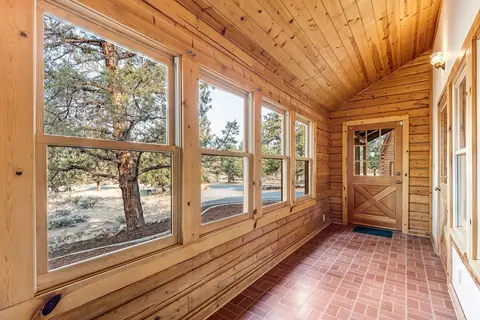 64650 Jan Dr, Bend, OR 97701 photo 6