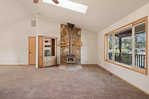 64520 Joe Neil Rd, Bend, OR 97701 photo 13