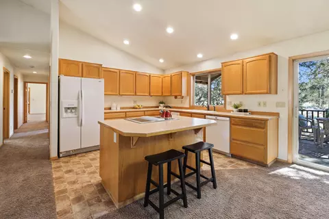 64520 Joe Neil Rd, Bend, OR 97701 photo 18
