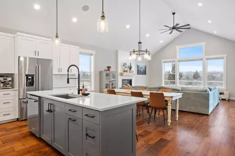 Kitchen - 66550 Jericho Rd, Bend, OR 97703 photo 1 of 4