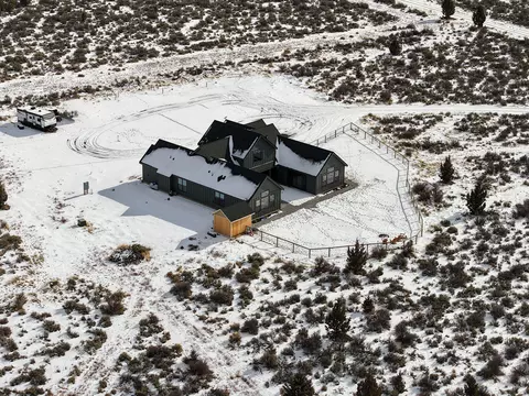 View/Area - 66550 Jericho Rd, Bend, OR 97703 photo 1 of 2