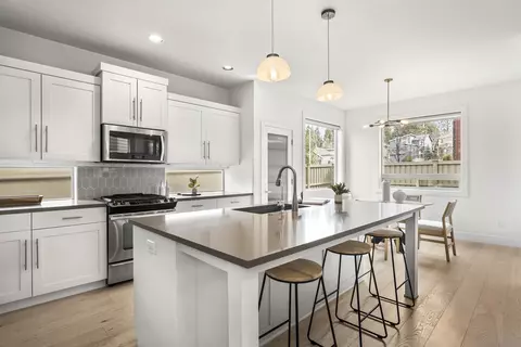 Kitchen - 1801 NW Element Pl, Bend, OR 97703 photo 4 of 7