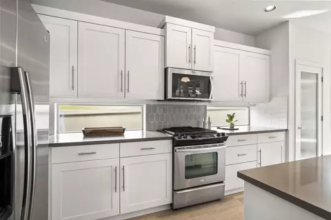 Kitchen - 1801 NW Element Pl, Bend, OR 97703 photo 5 of 7