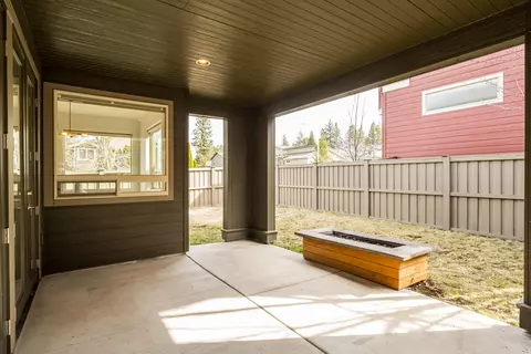 Exterior - 1801 NW Element Pl, Bend, OR 97703 photo 3 of 5