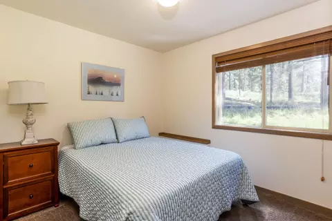 55711 Wagon Master Way, Bend, OR 97707 photo 19