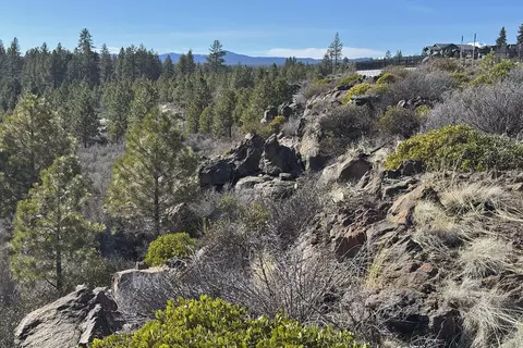 outrider loop, Bend, OR 97702 photo 12