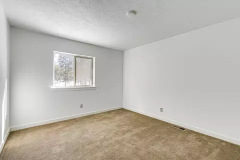 16203 Hawks Lair Rd, La Pine, OR 97739 photo 22