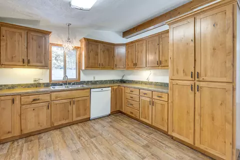 16203 Hawks Lair Rd, La Pine, OR 97739 photo 16