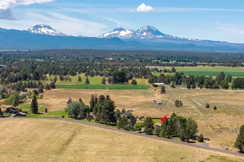 19210 Pinehurst Rd, Bend, OR 97703 photo 1