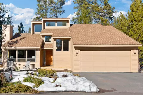 18212 Mt St Helens Ln # 8, Sunriver, OR 97707