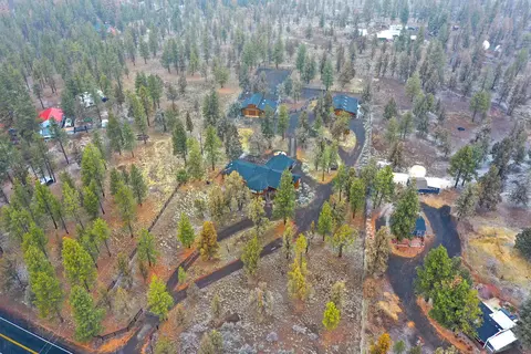 View/Area - 67194 Harrington Rd, Bend, OR 97703 photo 3 of 5