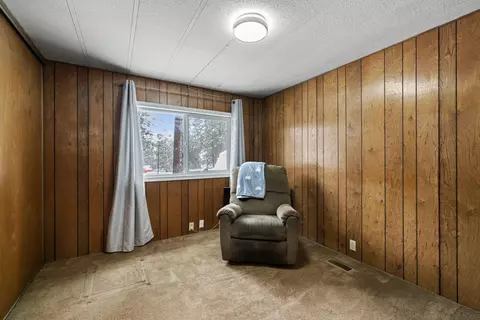 Bedroom - 11374 Red Wing Loop, Keno, OR 97627 photo 1 of 5