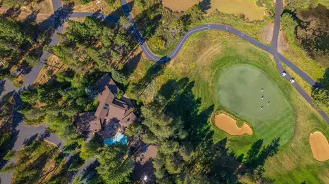 View/Area - 17606 Fairway Ln, Sunriver, OR 97707 photo 1 of 2
