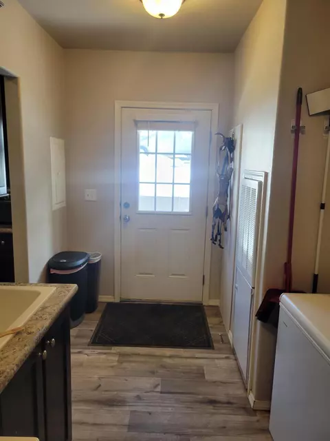 2000 Stringer Gap Rd, Grants Pass, OR 97527 photo 4