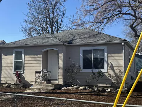 502 Benson St, Medford, OR 97501