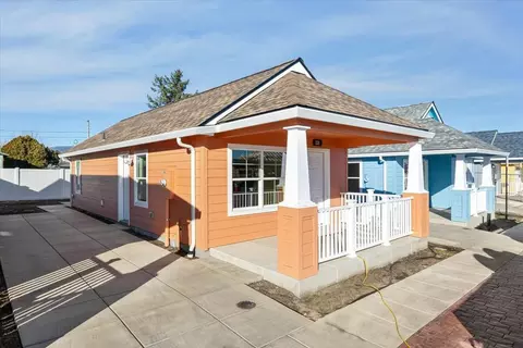 128 Esperanza Ct #LOT 11, Medford, OR 97501