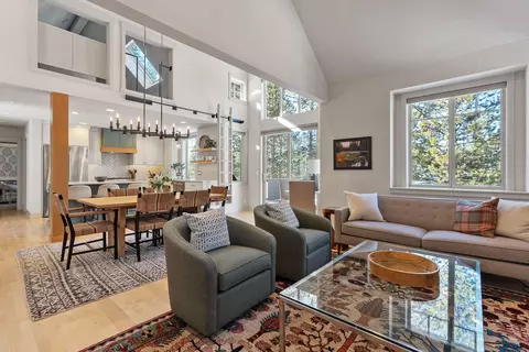 18102 Dixie Mountain Ln, Sunriver, OR 97707 photo 10