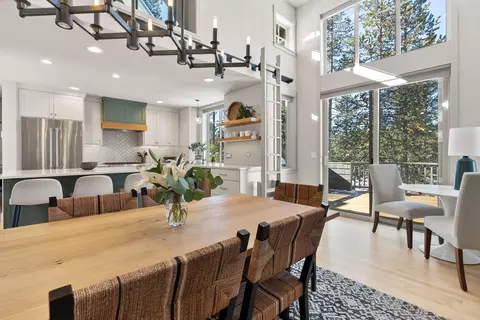 18102 Dixie Mountain Ln, Sunriver, OR 97707 photo 9