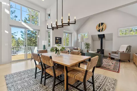 18102 Dixie Mountain Ln, Sunriver, OR 97707 photo 8