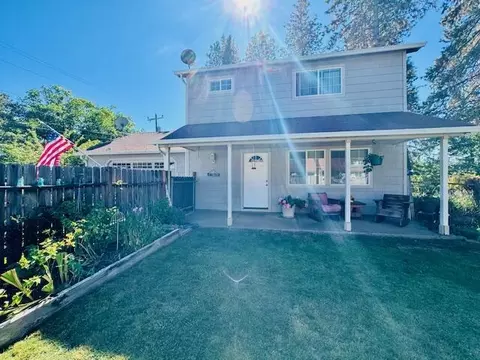 Other - 202 S Junction Ave, Cave Junction, OR 97523 photo 2 of 4
