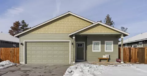 16462 Betty Dr, La Pine, OR 97739