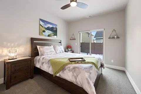 Bedroom - 20606 SE Gemstone Ave, Bend, OR 97702 photo 4 of 5