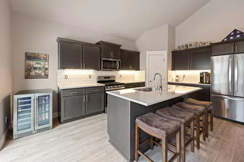 Kitchen - 20606 SE Gemstone Ave, Bend, OR 97702 photo 2 of 4