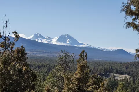 3700 NW Perspective Dr, Bend, OR 97703 photo 12