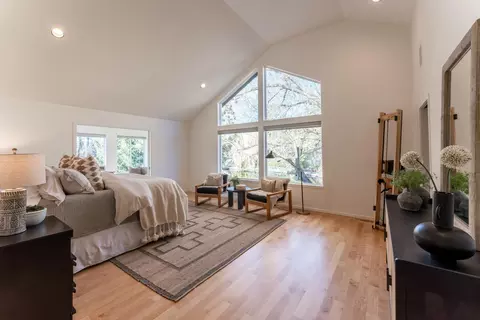 Bedroom - 615 NW Riverfront St, Bend, OR 97703 photo 1 of 2